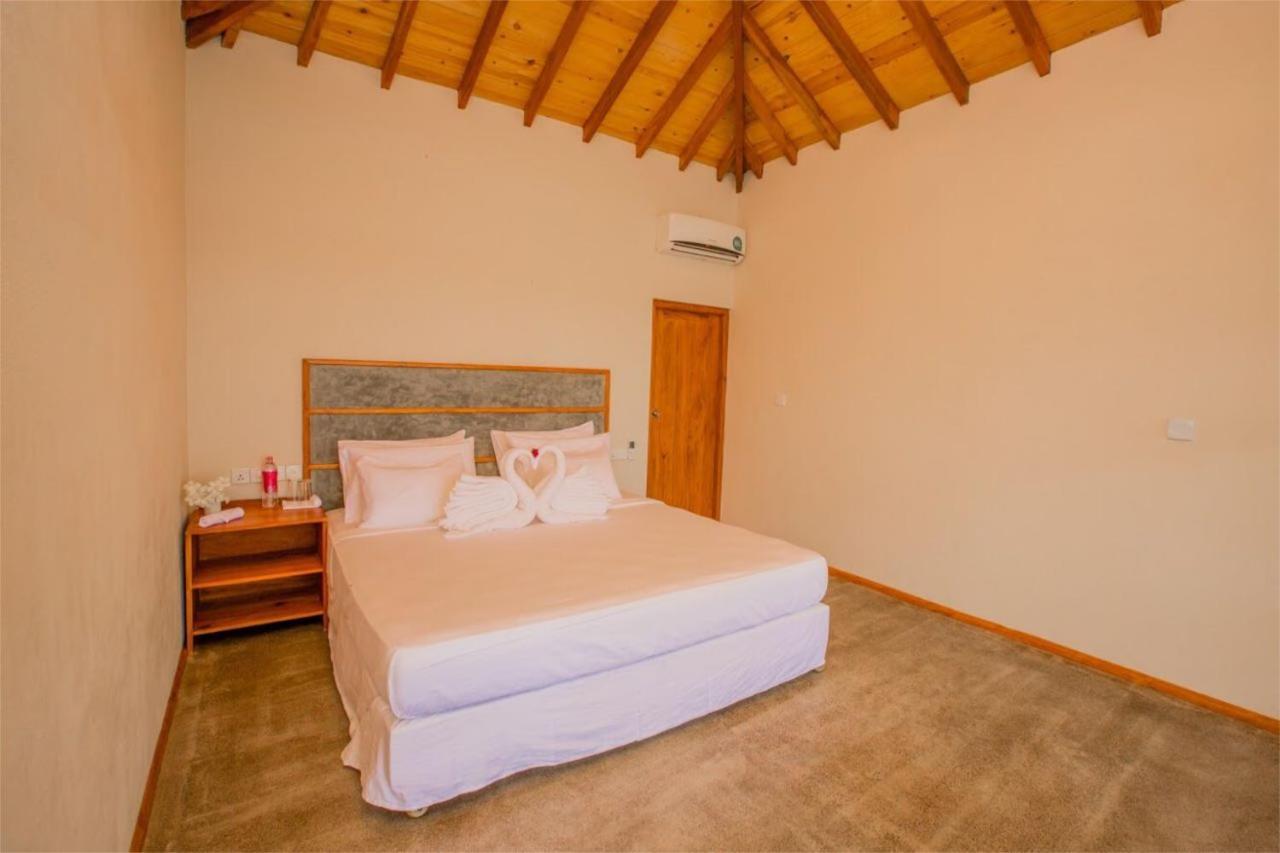 Nikara Nature Resort อารูกัมเบย์ ภายนอก รูปภาพ