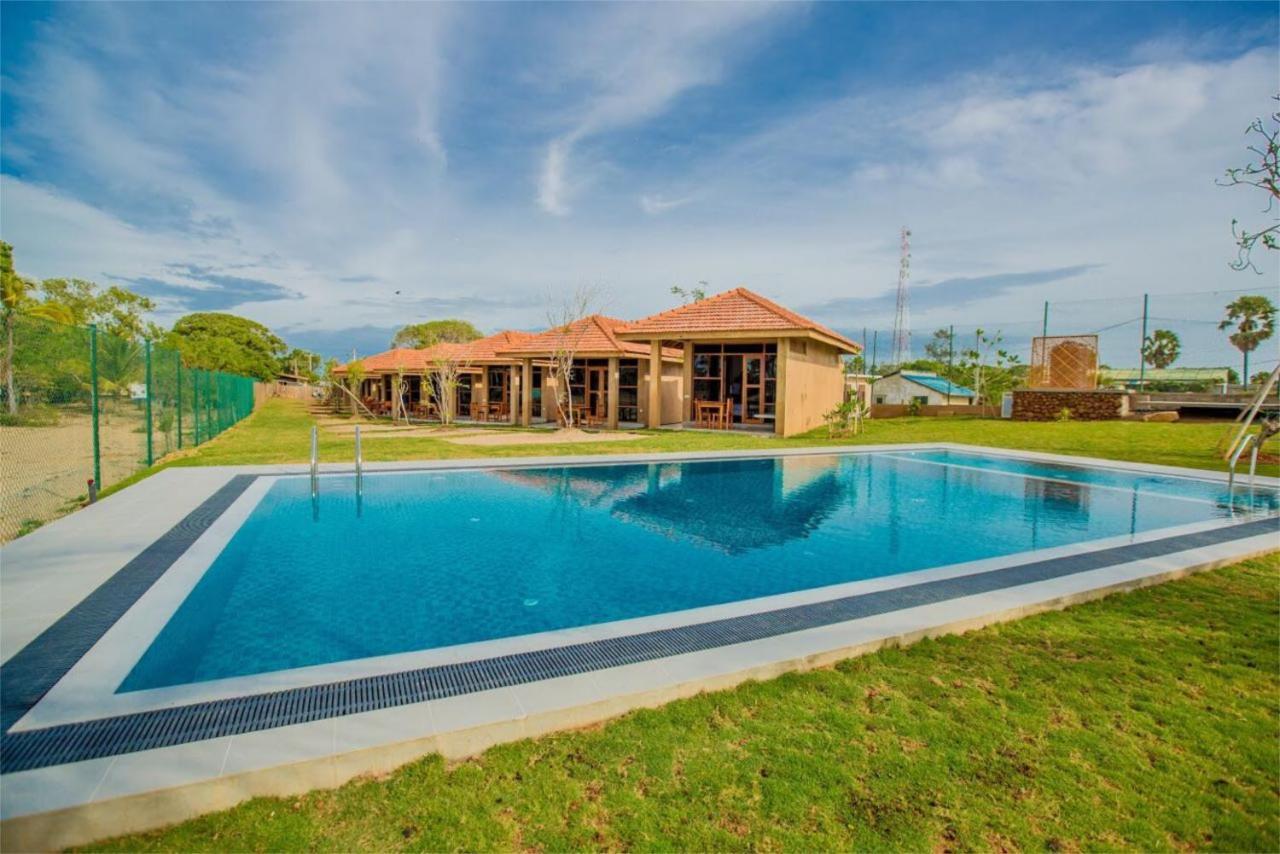 Nikara Nature Resort อารูกัมเบย์ ภายนอก รูปภาพ