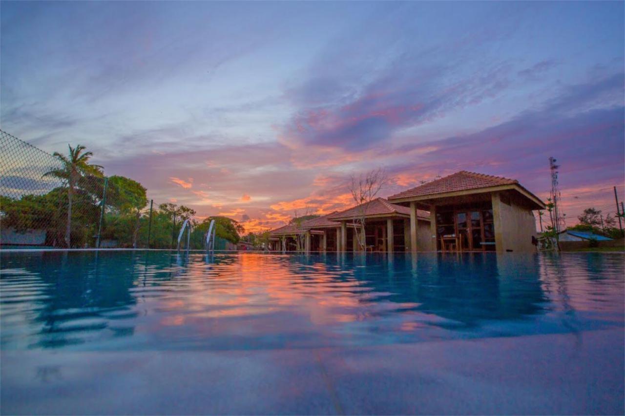 Nikara Nature Resort อารูกัมเบย์ ภายนอก รูปภาพ
