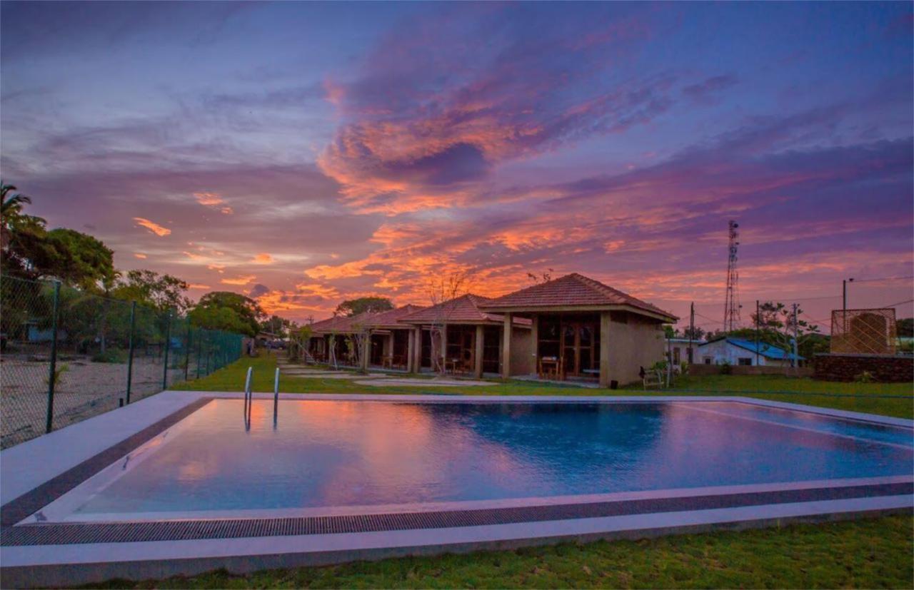 Nikara Nature Resort อารูกัมเบย์ ภายนอก รูปภาพ